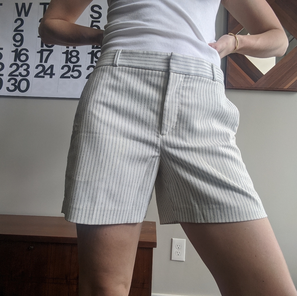 White Mid rise pinstripe Shorts